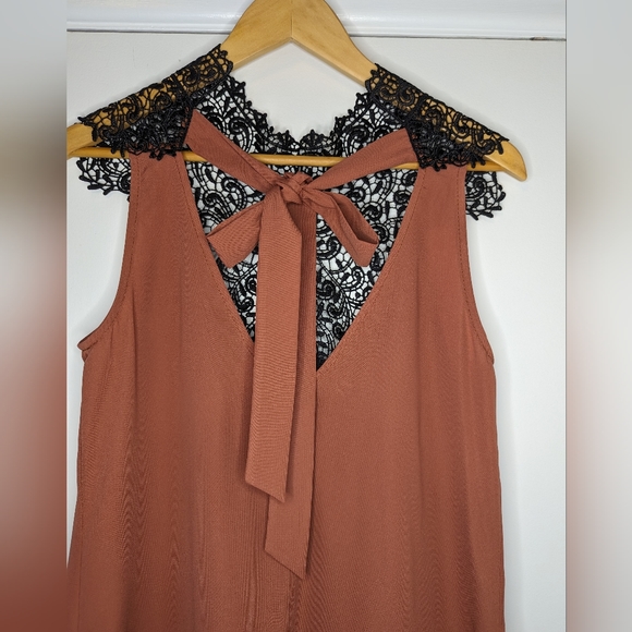 5th Culture Rust Dress with Black Lace Embellishment & Tie-Back Neck - Picture 2 of 3